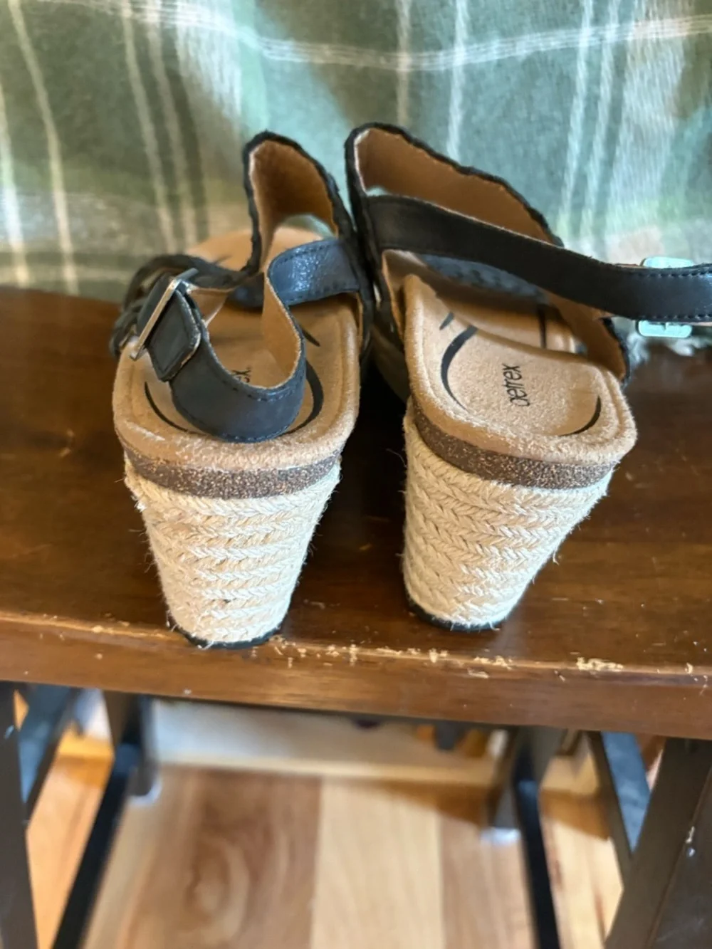 Aetrex leather straps